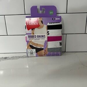 Hanes Ribbed Bikinis Pack